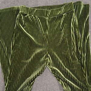 SHEIN Green Velvet Striped Pants